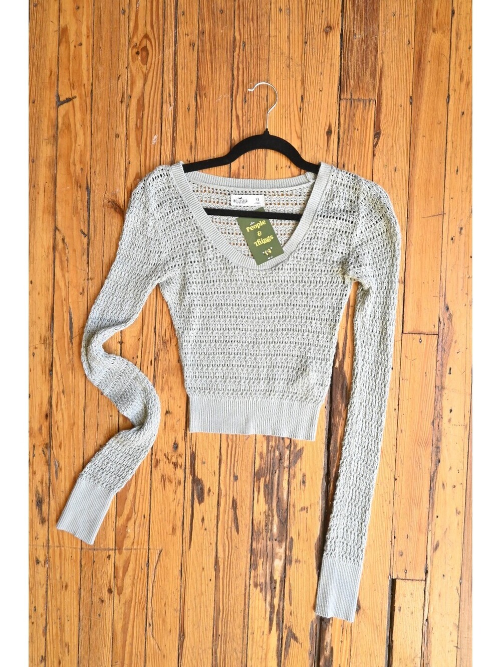 Hollister Cropped Green Sweater